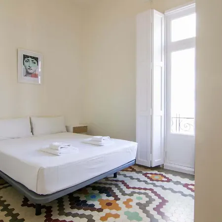 Spacest - Carrer De Francesc Cubells C Apartamento *